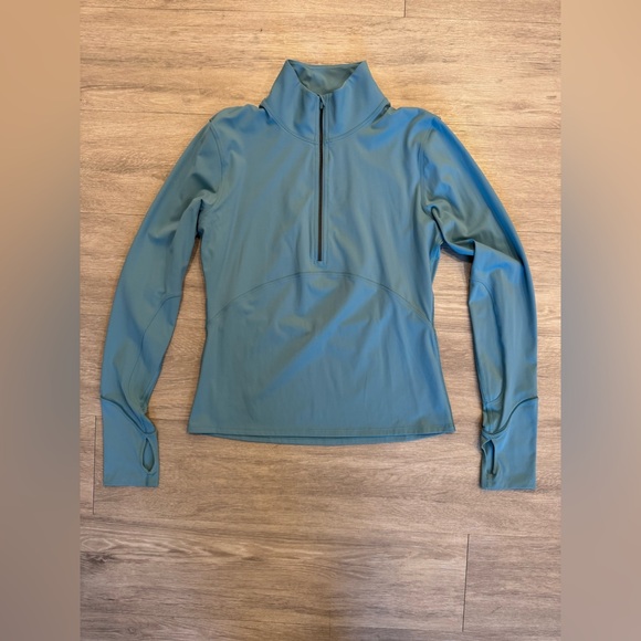 lululemon athletica Tops - Lululemon Athletica Blue Perforated Top